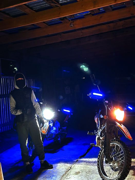 Продаю мотоцыкл яки