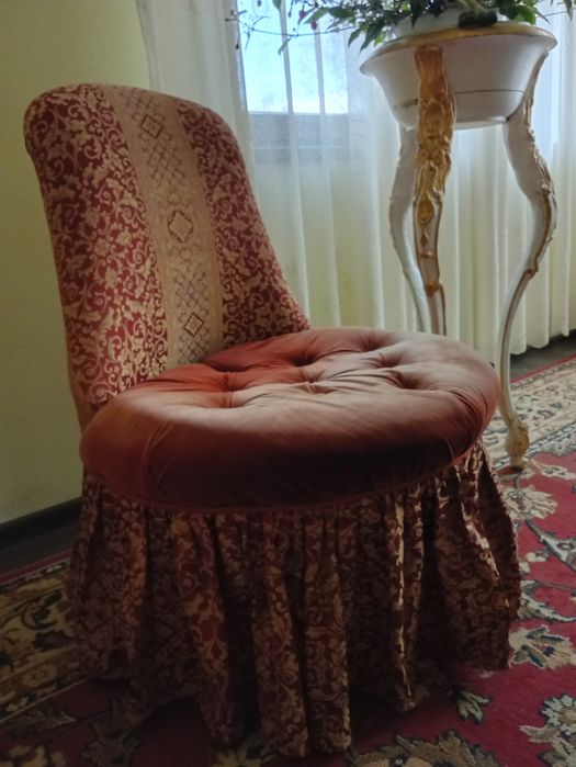 Fotoliu cu fusta stil vintage