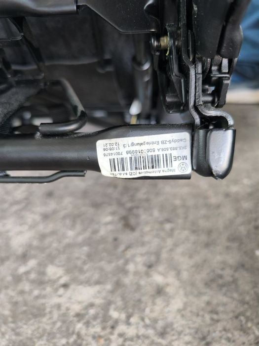 Седалки на volkswagen caddy