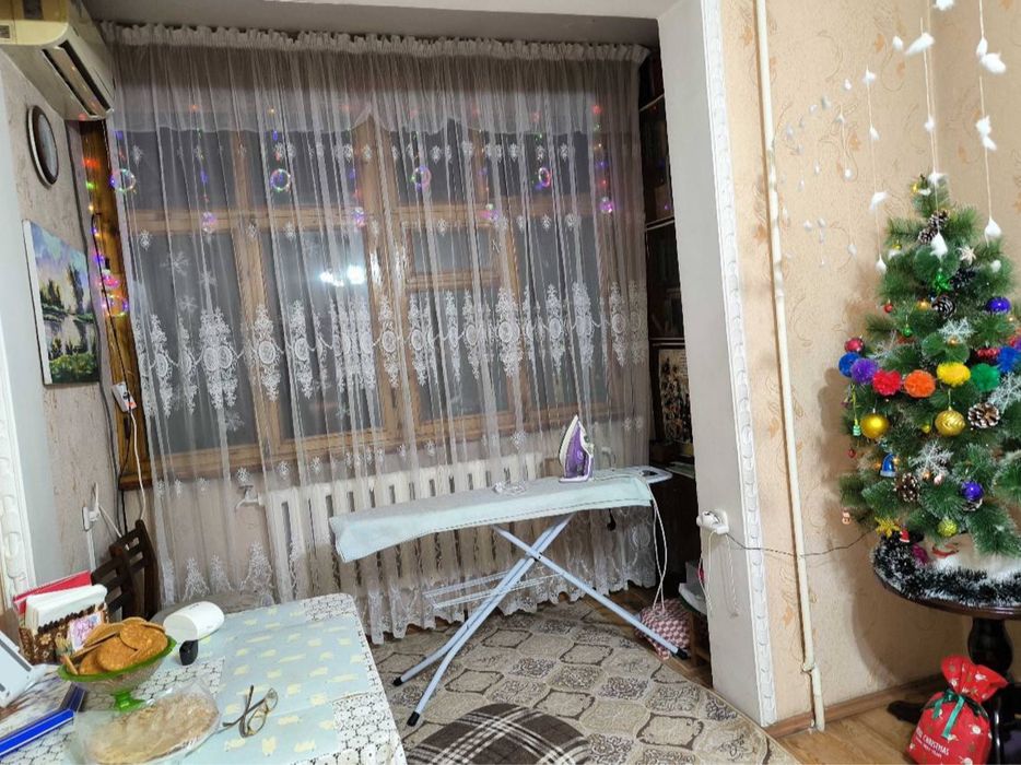 Продажа 2-х комн квартиры.Мирзо-Улугбекский район.Остановка Художников