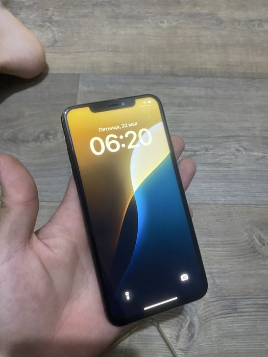 Iphone x s max 256gb идеал срочно