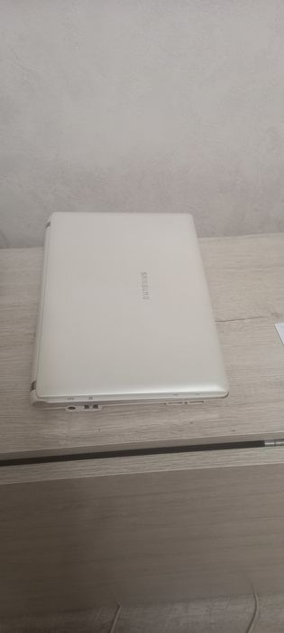 Продам Нетбук Samsung NC 10
