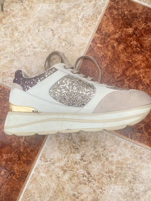 Високи маратонки