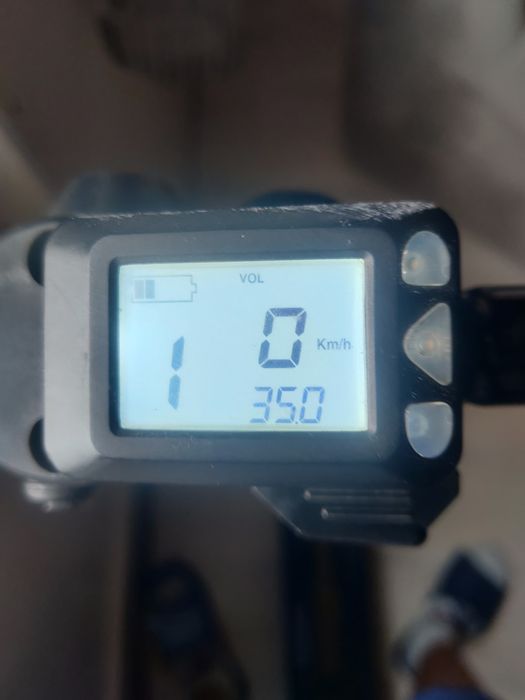 Trotineta  Freewheel Funrider ( nu raspund la telefon) CITITI DESCRIER