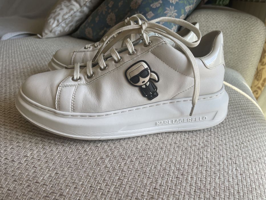 Продавам сникърси Karl Lagerfeld