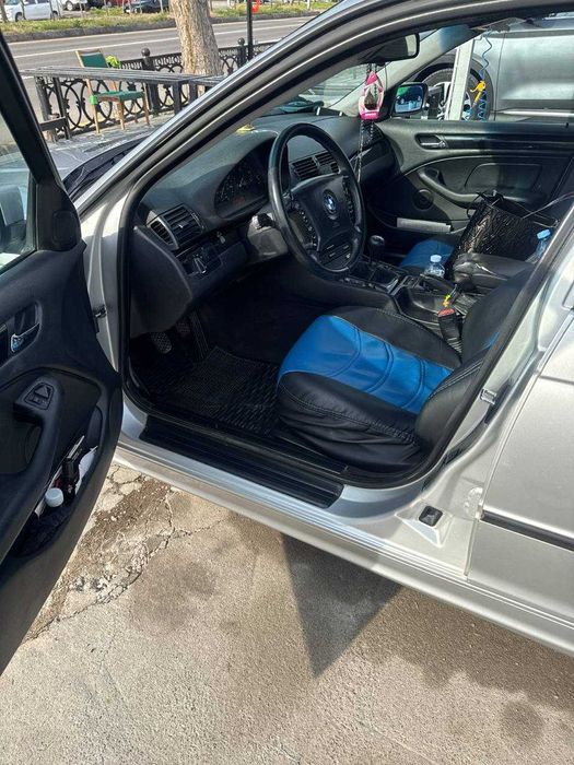 BMW e46 323! 2000г БМВ