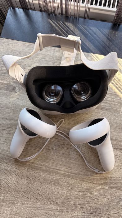 Meta Oculus Quest 2 Ochelari VR - Ca Noi!