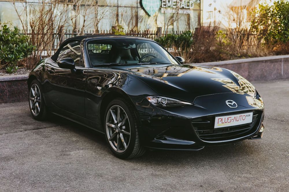 Mazda MX-5 Mazda MX-5 SKYACTIV G184 Exclusive-Line