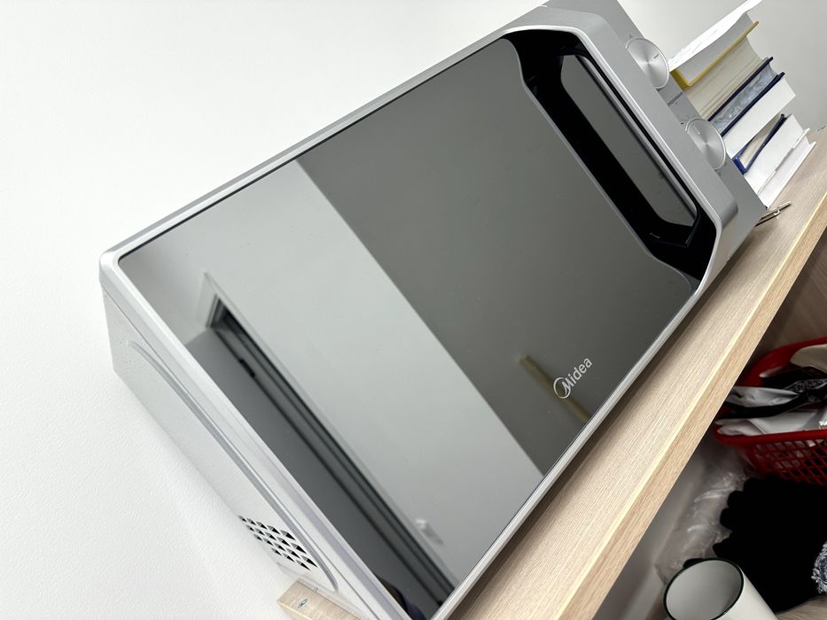Микроволновая печь Midea