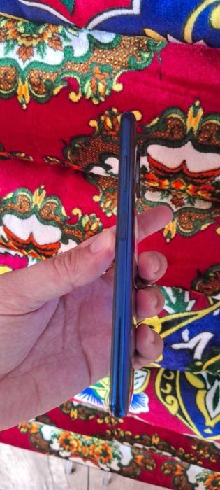 Poco x3 pro 8/128 Gb Holati tiniq