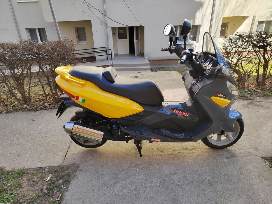 Malaguti madison S restyling 200 cm3