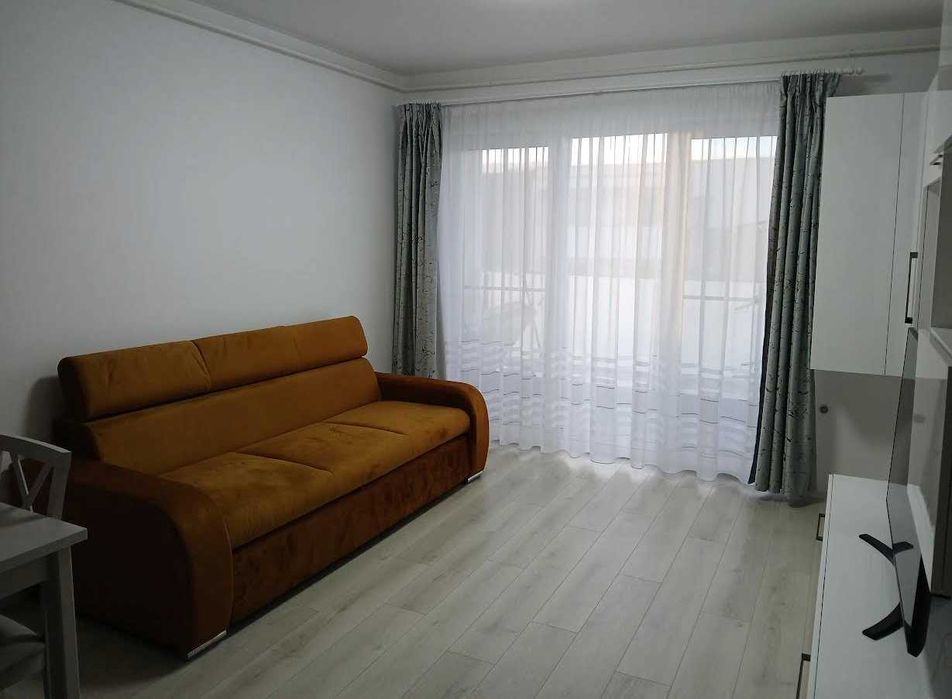 Închiriez apartament 2 camere