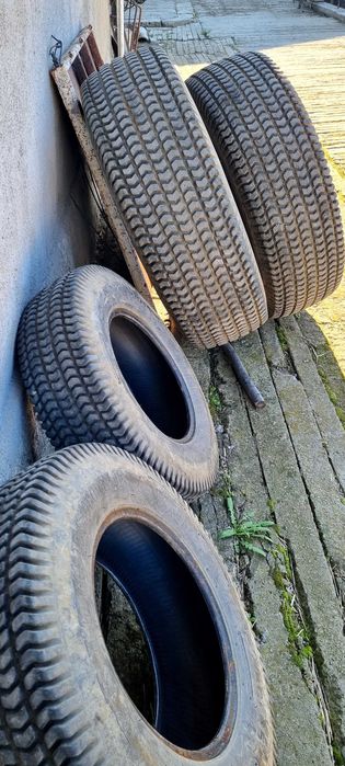 Гуми за трактор косачка