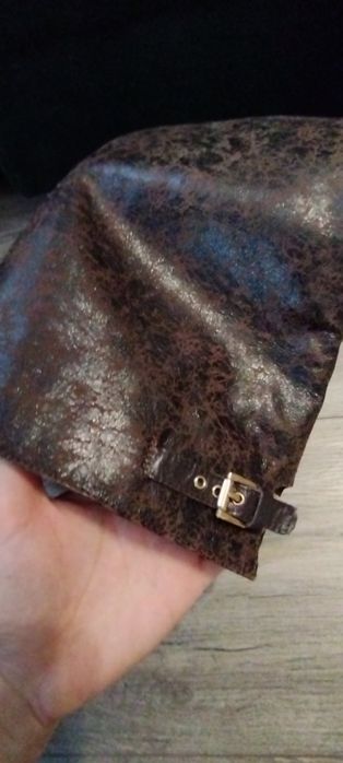 Ботуши на висок ток