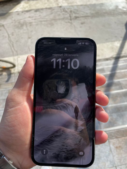 Vând iPhone 13 Pro Max