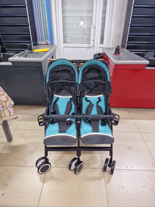 Продам абсолютно новую коляску