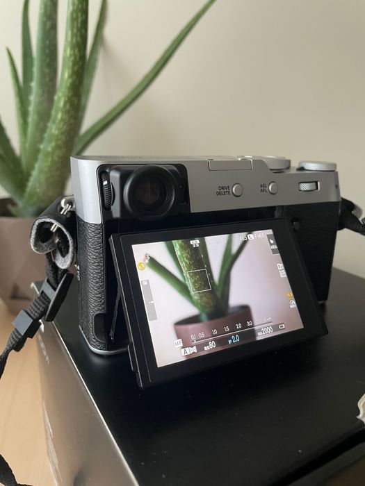 Fujifilm X100VI Сребрист, Като нов, Гаранция + Екстри