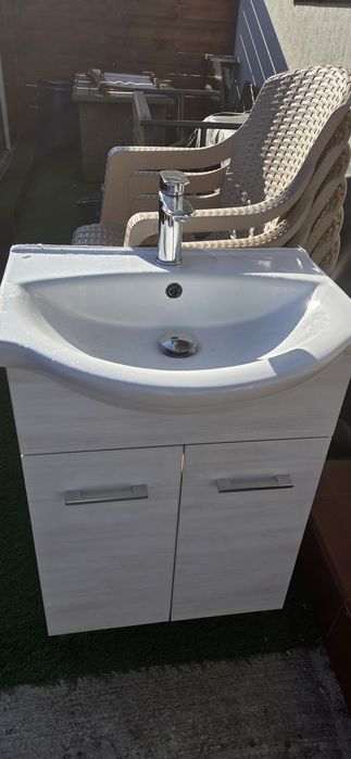 Dulap baie, chiuvetei si baterie