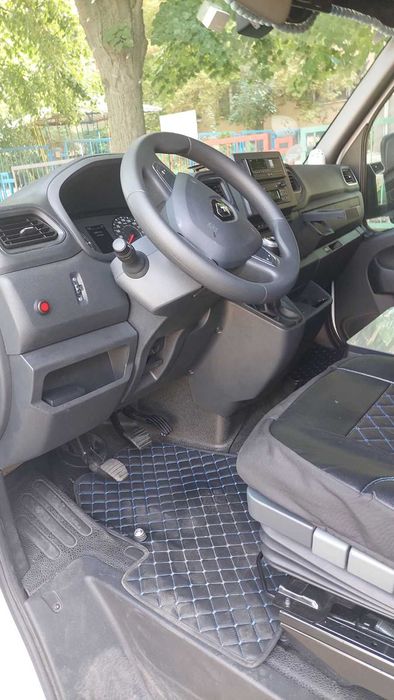 Renault Master 2024 Бордови бус