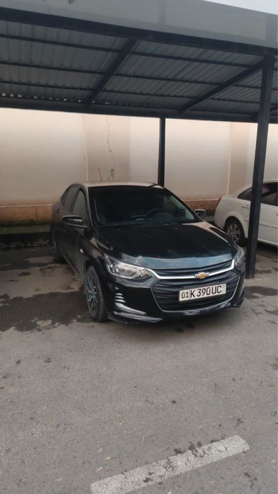 Chevrolet Onix 2024 — 2