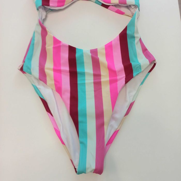 Бански полуотворен нов