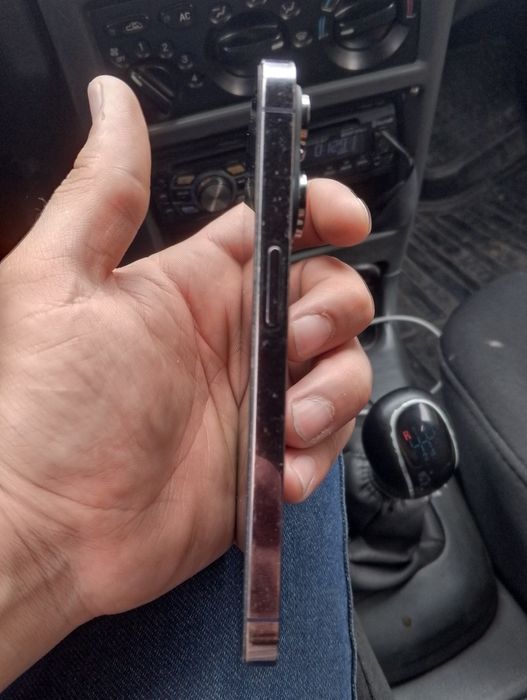 iPhone 14 pro sotiladi srochno