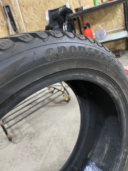Продам резину GOODYEAR