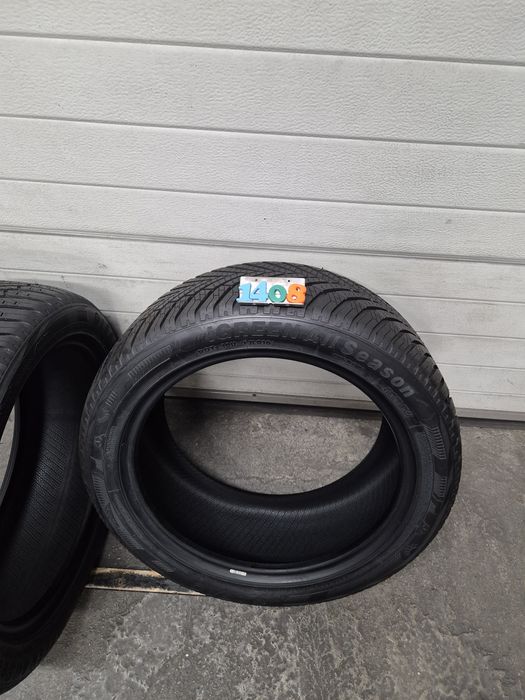 Anvelope 235/45/17