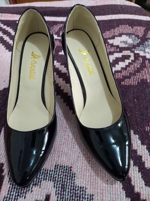 Pantofi pentru doamne nr 37