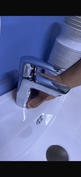 Смеситель для раковины grohe