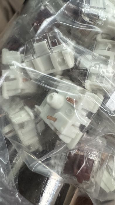 Свитчи Gateron Brown 90 шт