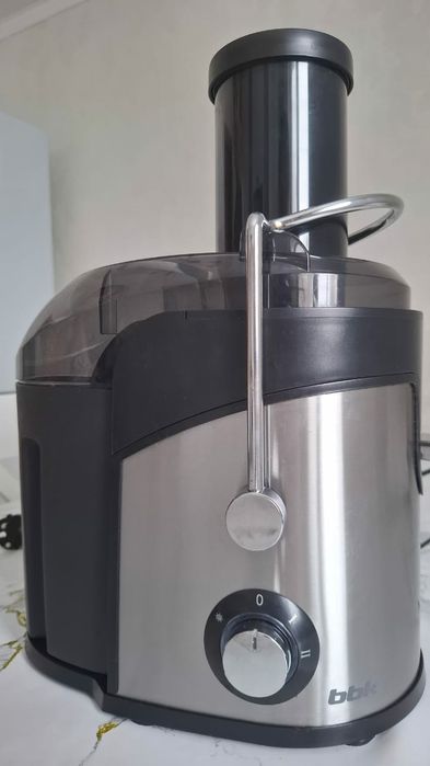 Соковыжемалка BBK