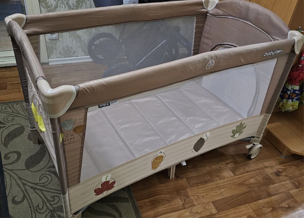 Продам Манеж детский