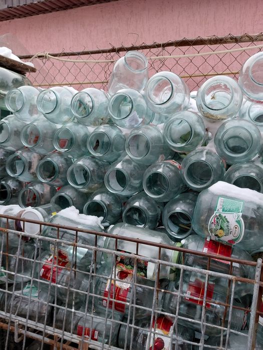 Продам банки 2 литровые новые