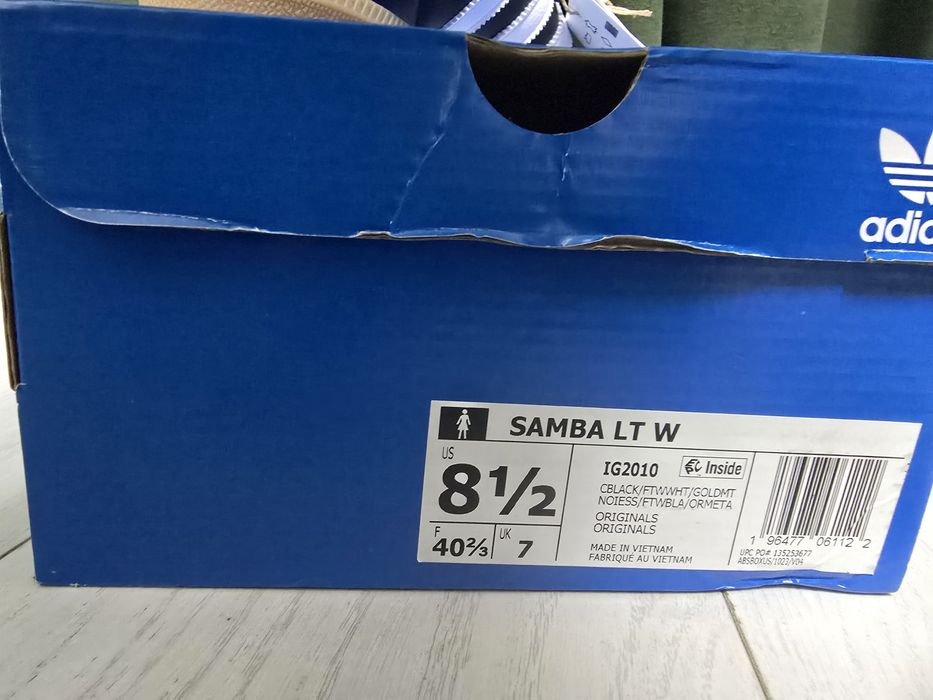 Продам Adidas samba LT W