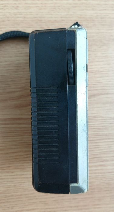 Aparat vechi de radio portabil Philips 098 pocket radio
