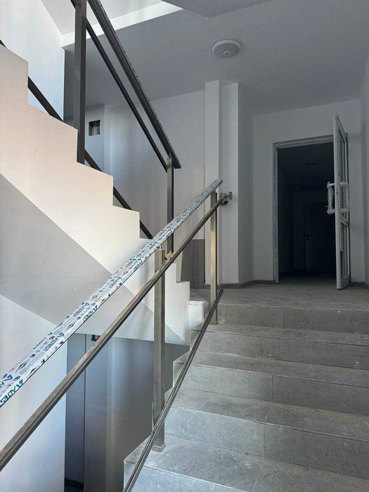 Продава се Тристаен апартамент в Бургас, Лазур - 163 кв.м за 1221 €/кв.м - Снимка #1