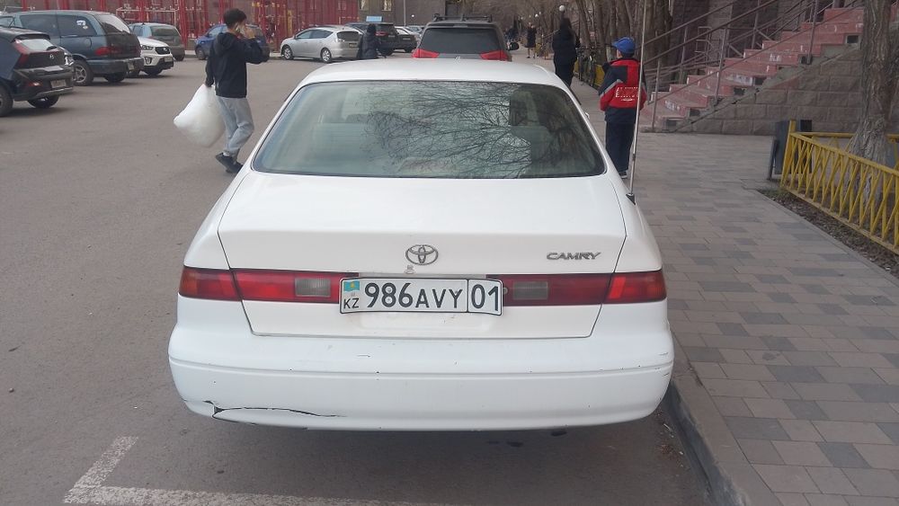 Продам Тойота Камри