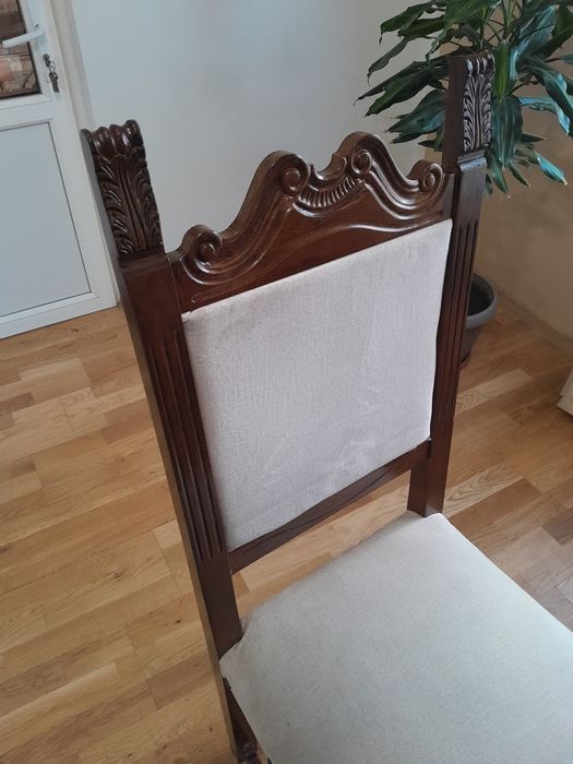 Masa cu 6 scaune lemn masiv