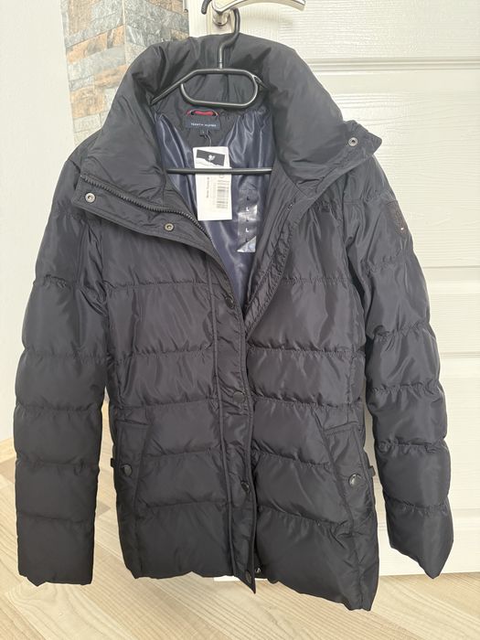 Дамско яке Tommy hilfiger L размер