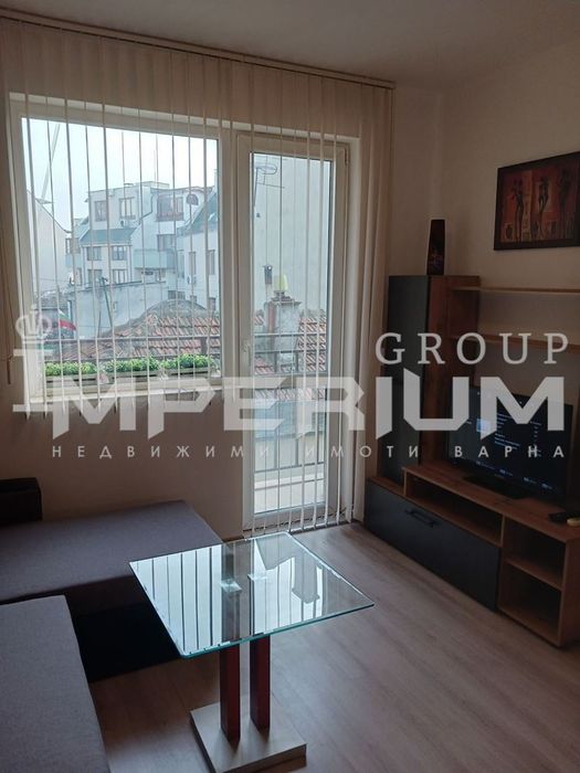 Двустаен обзаведен апартамент под наем Колхозен пазар,  гр. Варна