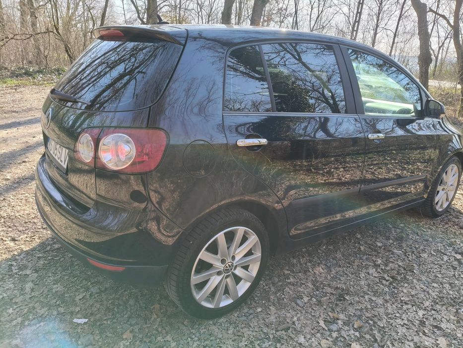 Volkswagen Golf 2005 benzină, 2.695 € — imagine 3