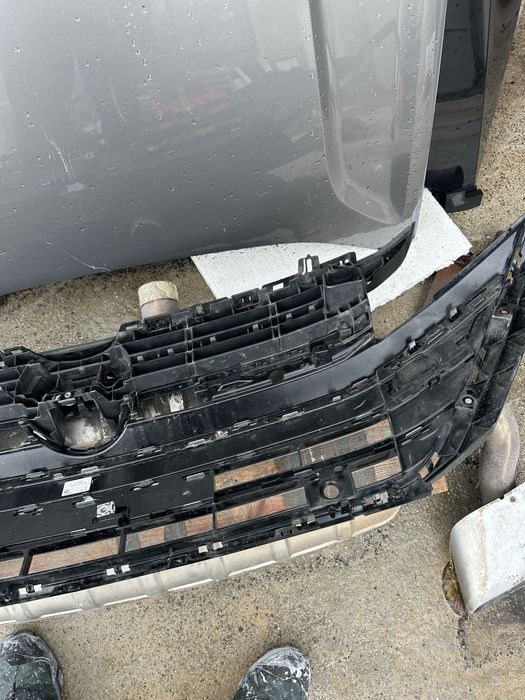 VW Arteon 21г Предна Решетка R-line