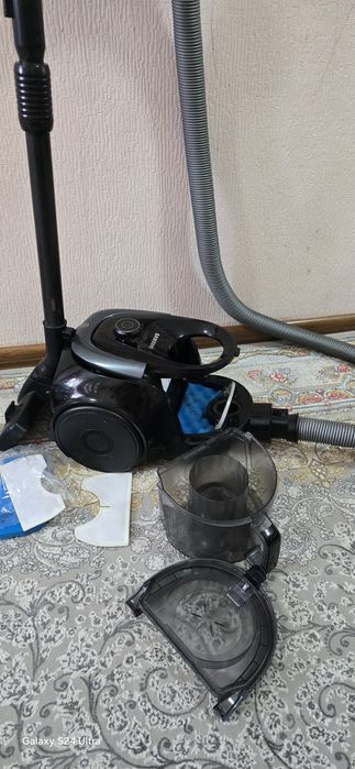 Продам 2 пылесоса самсунга рабочие!