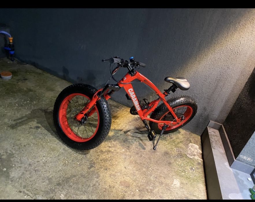 Vand bicicleta fatbike pe 20