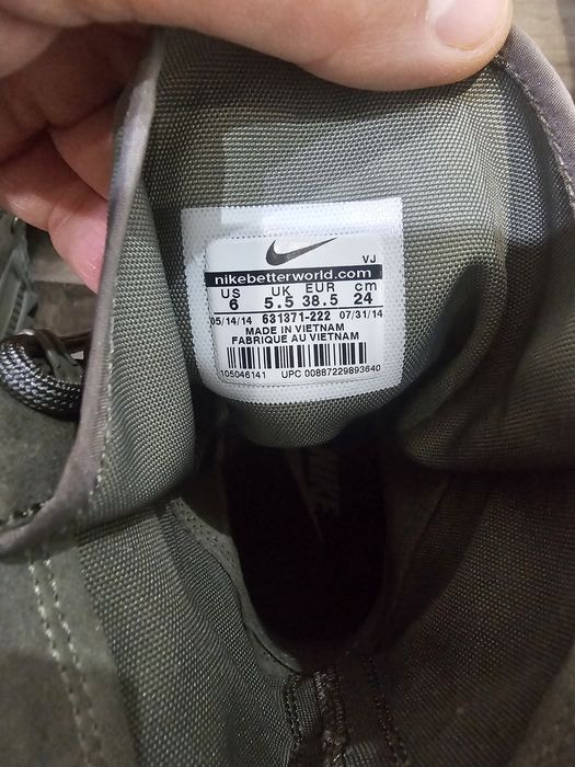 Bocanci Nike nr 38,5 dimensiune talpic24, 5 cm