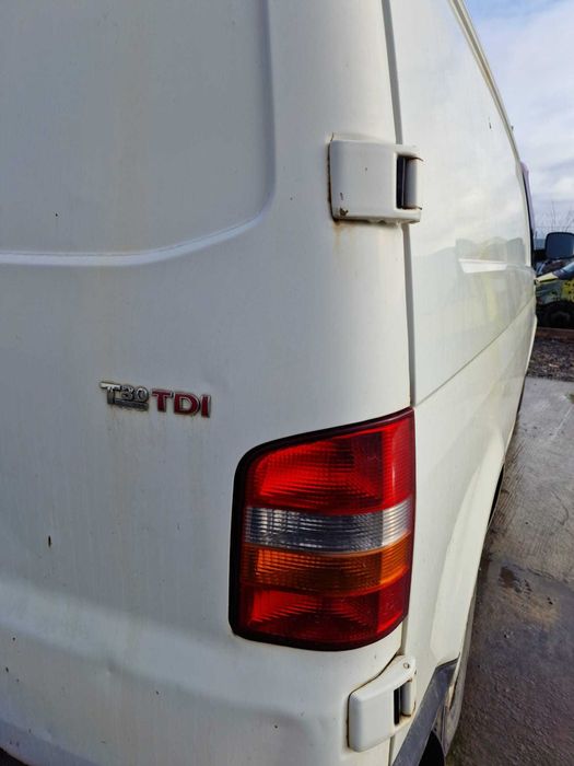 Stop Tripla Stanga Dreapta Vw Volkswagen Transporter T5