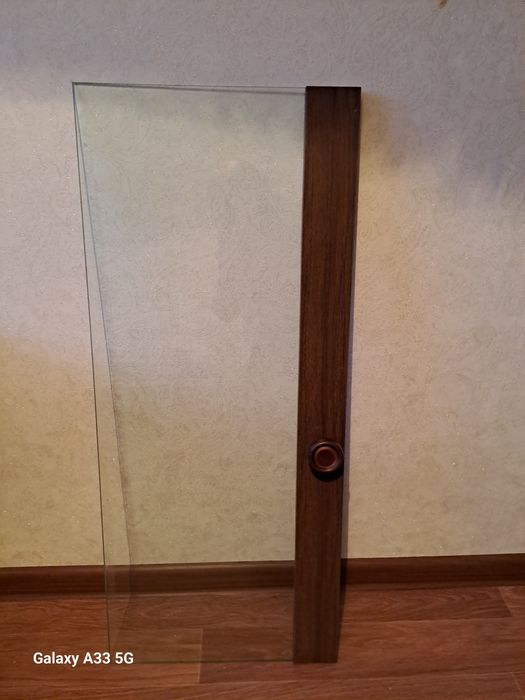 Дверцы стеклянные от серванта(4 шт)