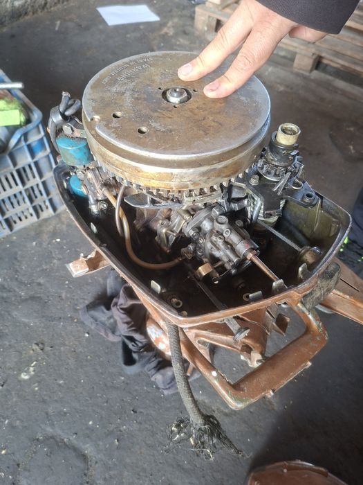 Двигател джонсън 6 к.с