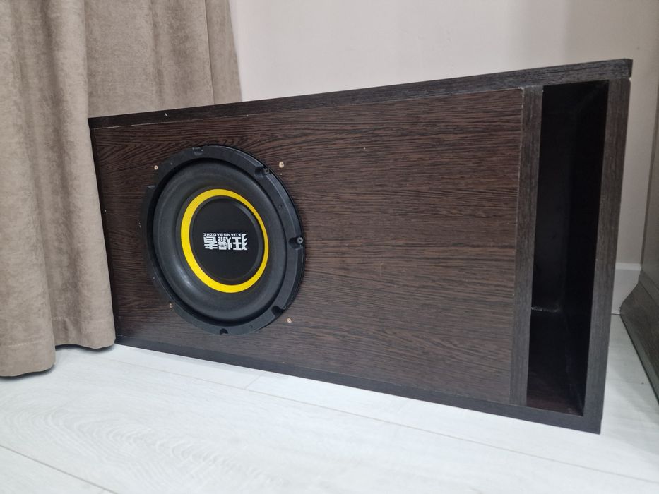 Продам сафбуфер подходит для дома и для автомобилей